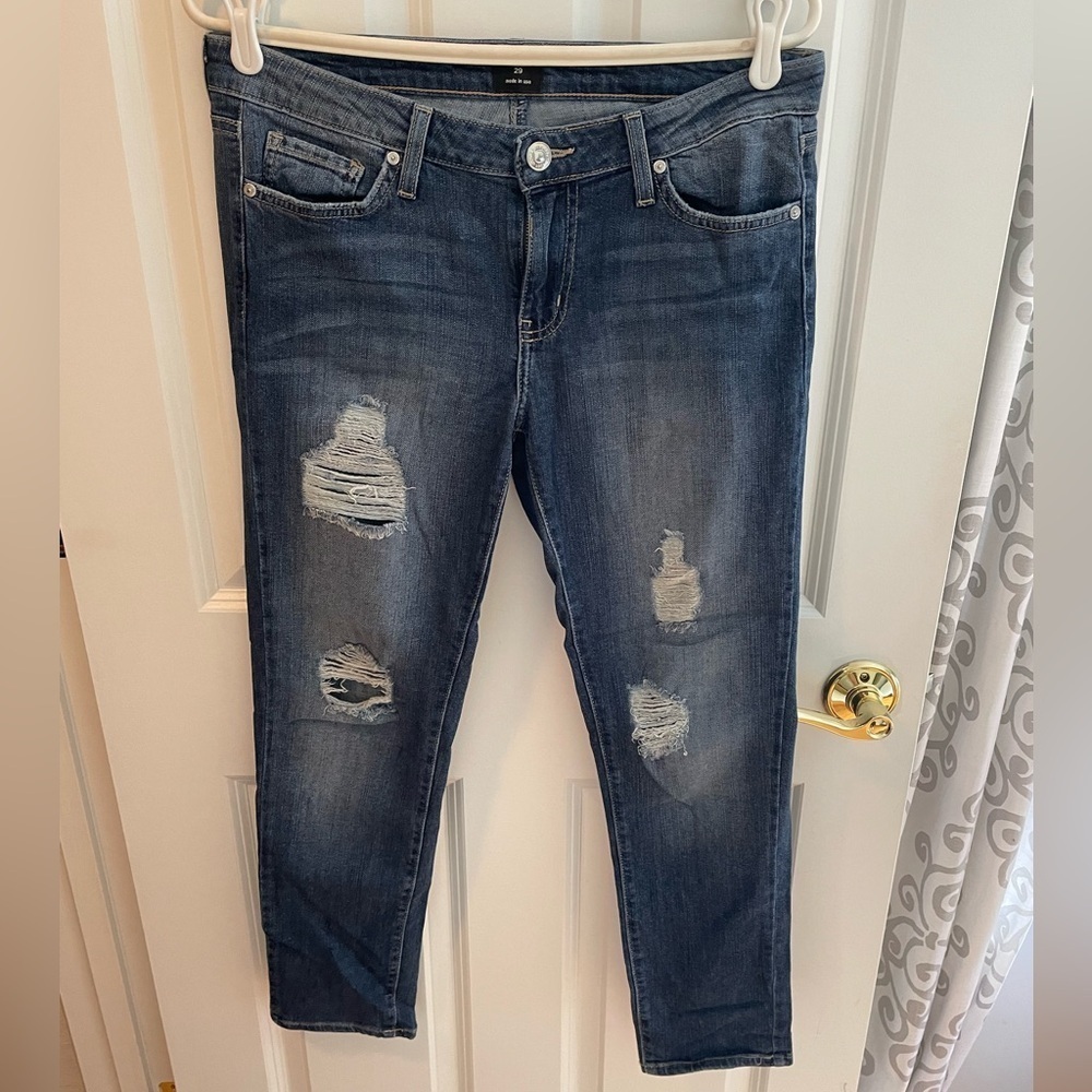 Like new distressed jeans